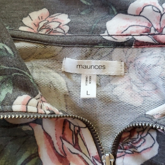 Maurices 1/4 zip light sweatshirt - Picture 2 of 2